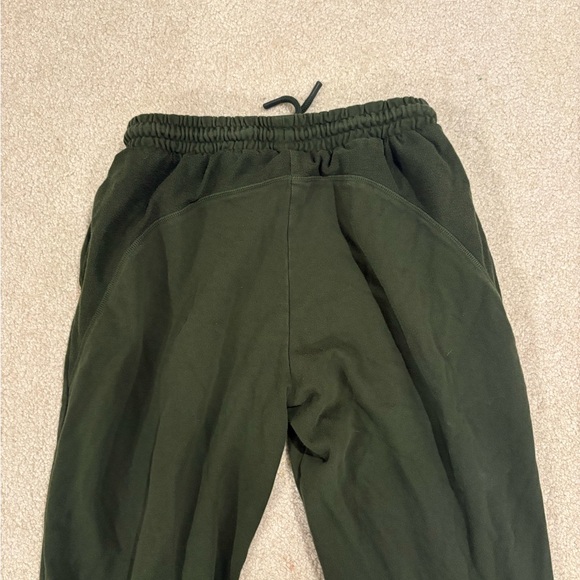 Gymshark Olive Green Joggers - Picture 7 of 9